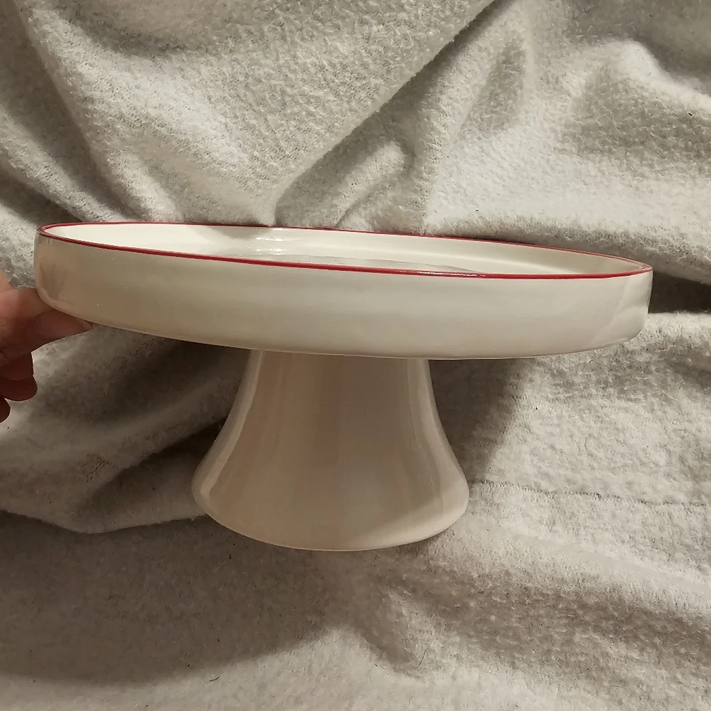 Target cake stand